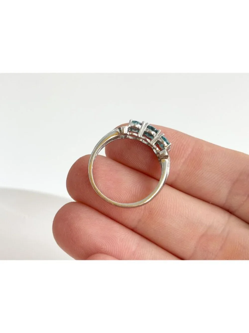 Aquamarine Oval Cut Row Set Triple Swirly Sterling Silver 925 Vintage Ring sz 8